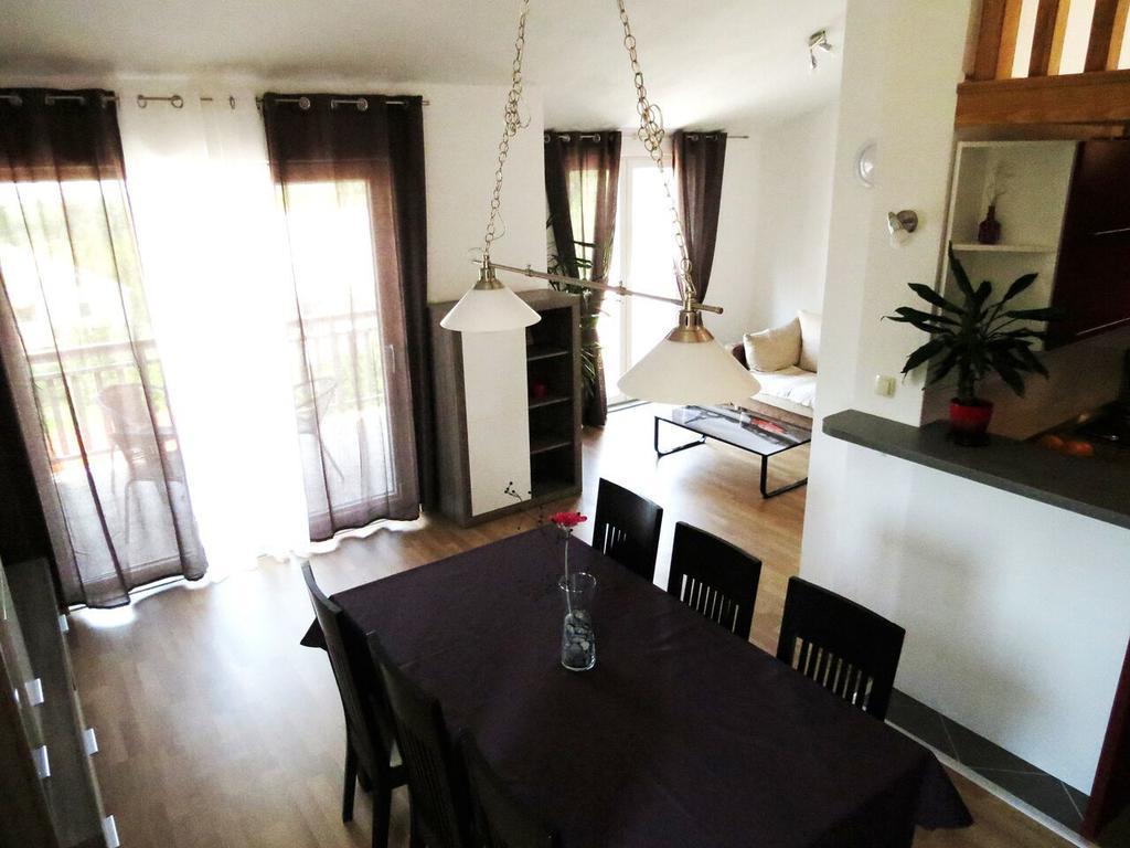 Apartments Ljubicic بودْسْتغانا الغرفة الصورة