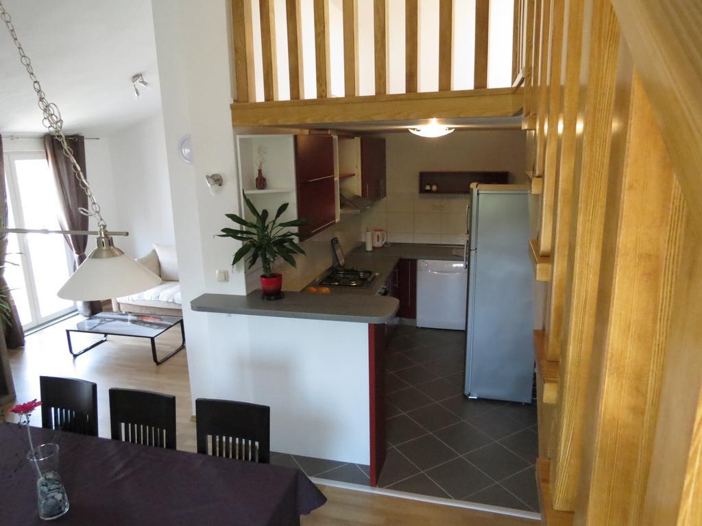 Apartments Ljubicic بودْسْتغانا الغرفة الصورة