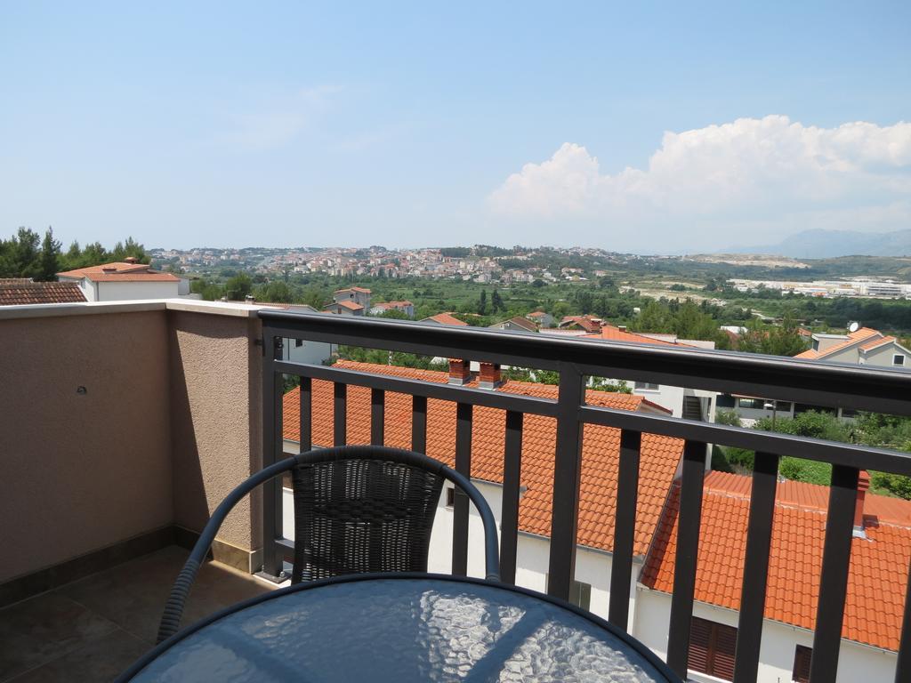 Apartments Ljubicic بودْسْتغانا الغرفة الصورة